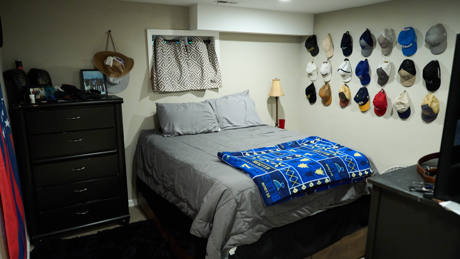 Load image into Gallery viewer, FIVE-NINE Pershing
