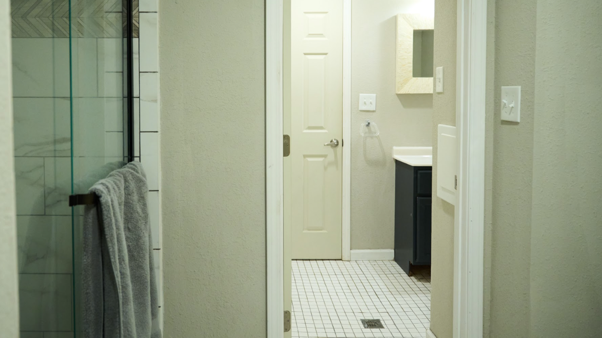 Load image into Gallery viewer, FIVE-NINE Pershing
